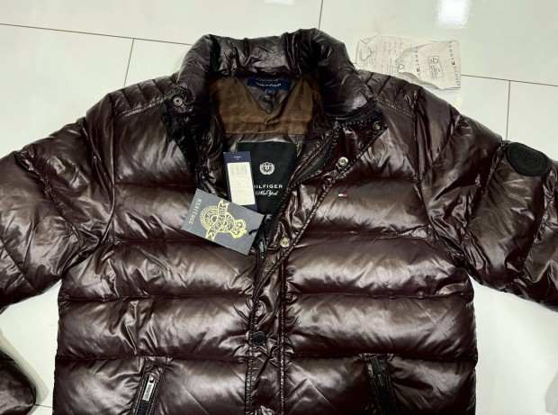 -50% Tommy Hilfiger barna tlikabt L cmkivel, szmljval