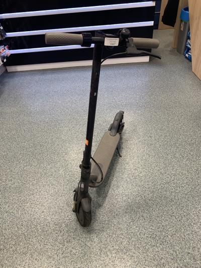 #64 Eladó Xiaomi Mi Electric Scooter 1S