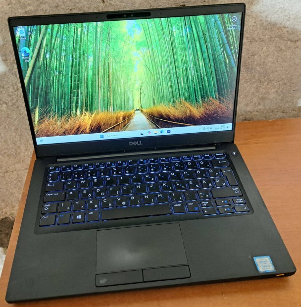 "Billentyzet hibs" Dell Latitude 7390 laptop (13FHD/I5-G8/4GB/128SSD