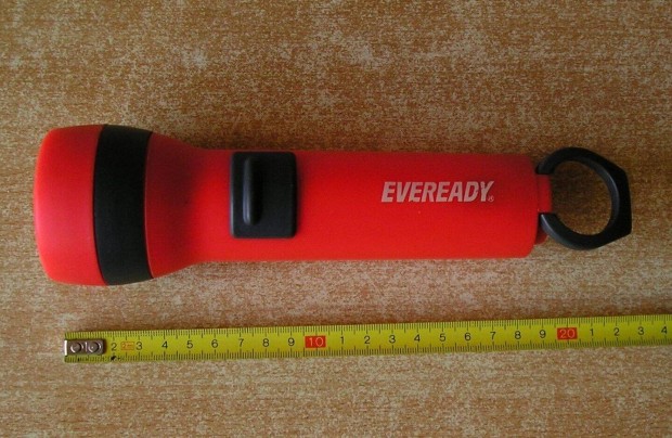 "Eveready" hagyomnyos (izzs) elemlmpa - 19 cm