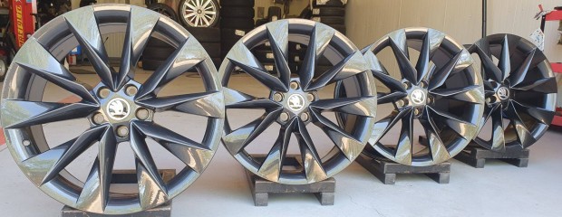 /F130/ 5x112 Gyári Skoda Enyaq "Crystal" alufelni 8x19" ET:45