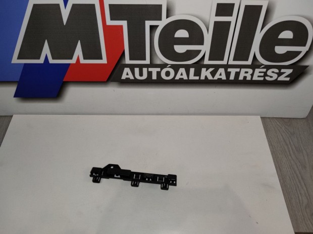 (GYRI J) BMW Ajtkszb burkolat jobb oldali 3-as sorozat F30+LCI /