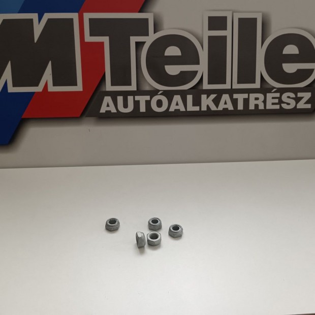 (GY�RI �J) BMW Anya �R / DB