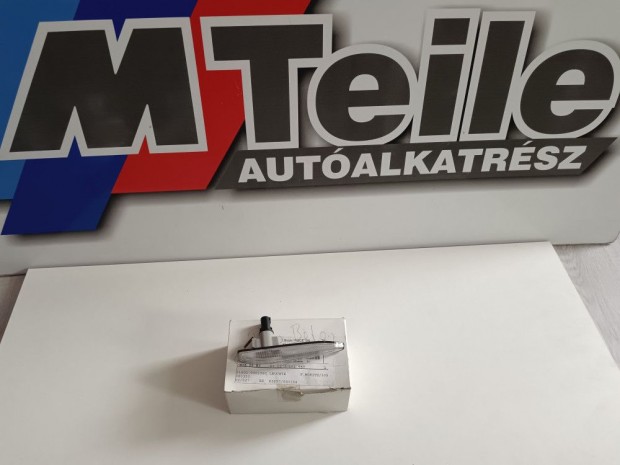 (GYRI J) BMW Bal oldali irnyjelz lmpa fehr 7-es sorozat E65 / E