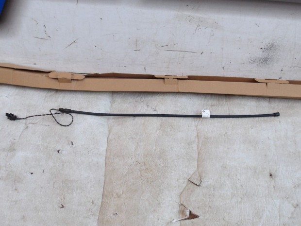 (GYRI J) BMW CSOMAGTR Smart Opener RZKEL SSZES F-SZRIHOZ