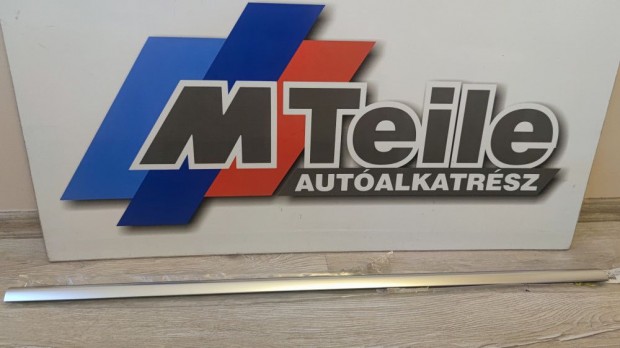 (GYRI J) BMW Dszlc bal ajthoz 6-os sorozat F12+LCI / F13+LCI