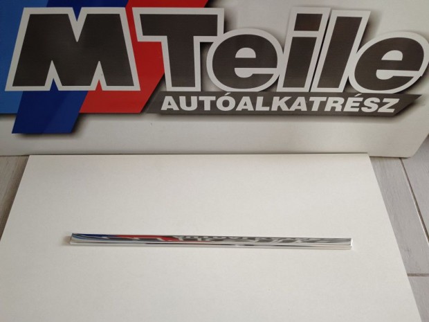 (GY�RI �J) BMW D�szl�c bal oldali 3-as sorozat E30