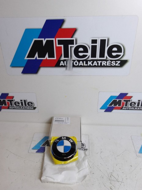 (GYRI J) BMW Emblma HTS CSOMAGTR G22/G23+LCI/G82/G83 M4