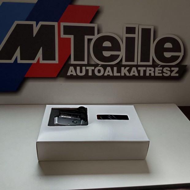 (GY�RI �J) BMW Fed�lzeti kamera (advanced car eye 2)