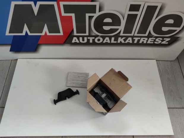 (GYRI J) BMW Fkbett szett 1-es F20 / F21 / 2-es F22 / 3-as F30 /