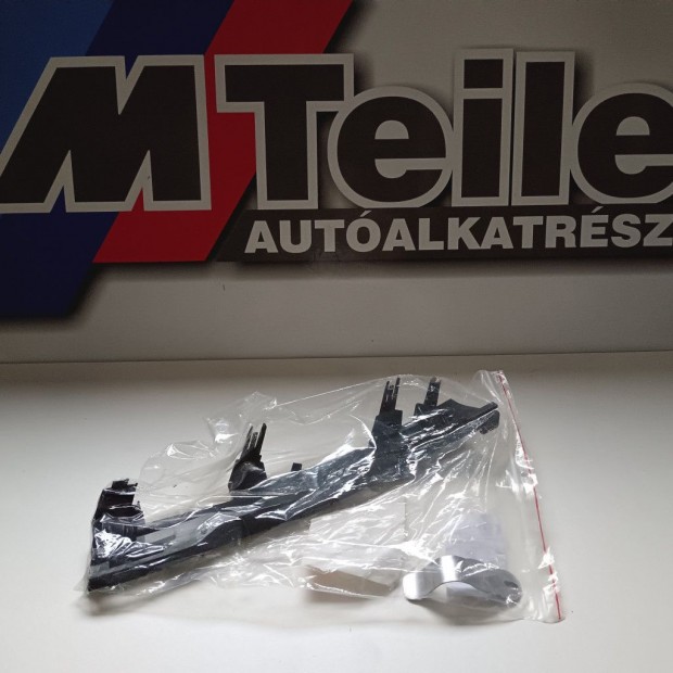 (GYRI J) BMW Fnyszr tart konzol bal oldali 5-s F90 M5 LCI / G3