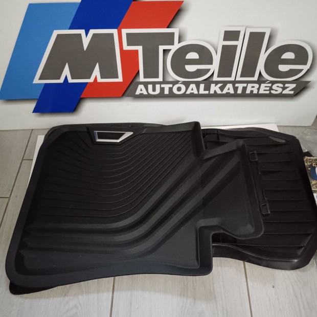 (GYRI J) BMW Gumisznyeg garnitra i3L G28 / i4 G26+LCI