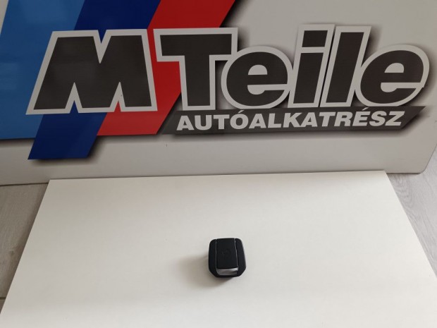 (GYRI J) BMW Isofix burkolat 1-es F20+LCI / F21+LCI / 2-es F22+LCI