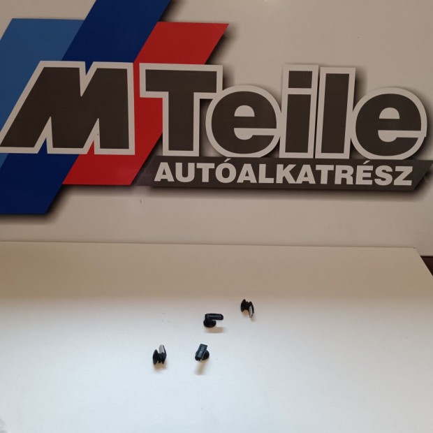 (GYRI J) BMW Kapocs 1' F20+LCI / F21+LCI / 2' F22+LCI / F23+LCI / F