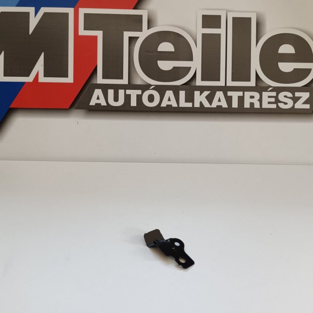 (GYRI J) BMW Konzol, oldalpanel, A oszlop jobb oldal 5-s sorozat F