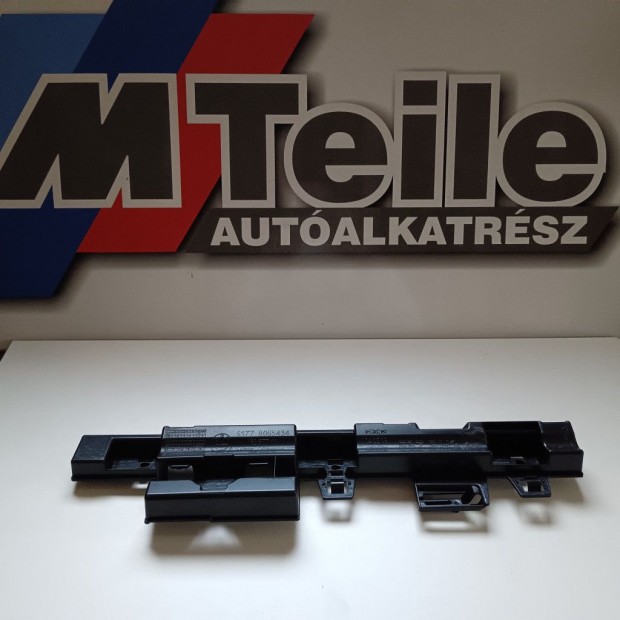 (GYRI J) BMW Kszb rgztsn, hts kzps, jobb oldal 2-es F87