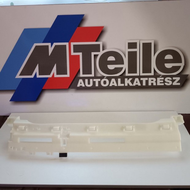 (GYRI J) BMW Lkhrt tart 2-es sorozat F45+LCI