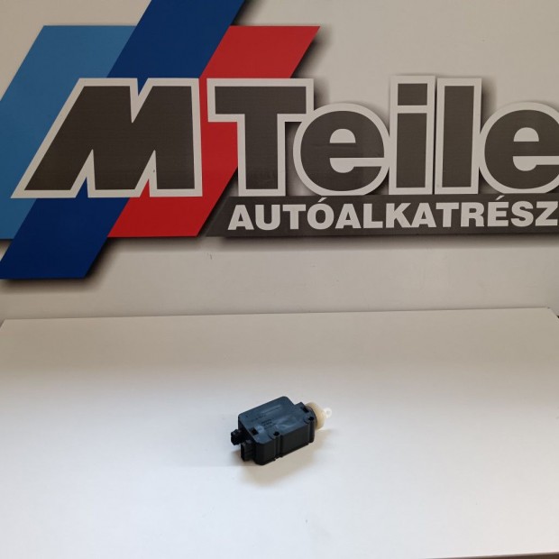 (GY�RI �J) BMW Motor k�zponti z�r 3' E36 / 5' E34