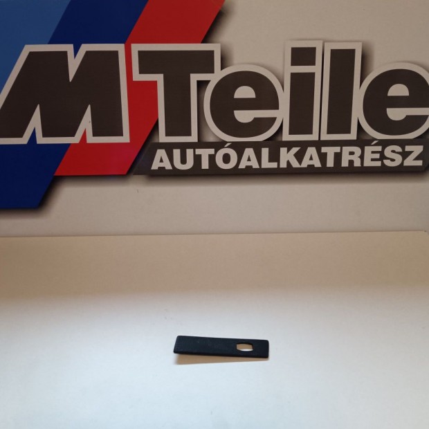 (GYRI J) BMW Pohrtart ells burkolat 5-s E60+LCI / E61+LCI