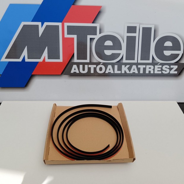 (GYRI J) BMW Szlvd tmts 1-es F20+LCI / F21+LCI / 2-es F22+LCI