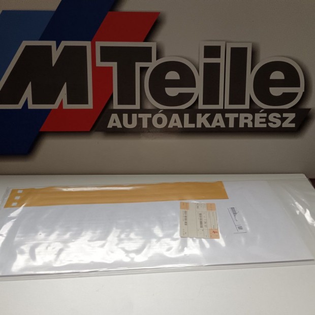 (GYRI J) BMW Vdflia 2-es F46+LCI bal oldali R/CSK