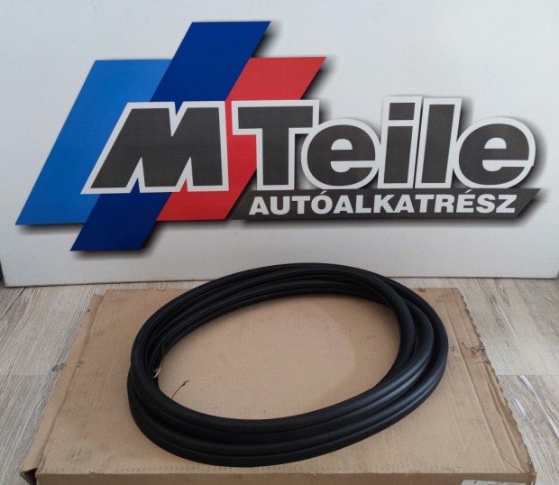 (GY�RI �J) K�dergumi csomagt�r ajt�hoz BMW 3-as sorozat E91+LCI