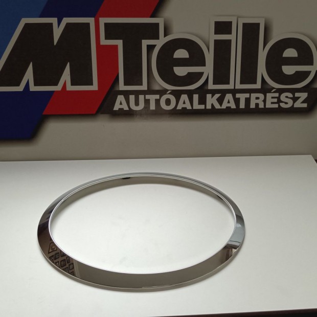 (GYÁRI ÚJ) MINI Lámpakeret jobb és bal oldali F57 +LCI / F55 +LCI /