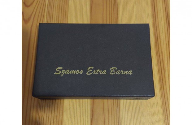 "Szamos Extra Barna" bonbonos doboz