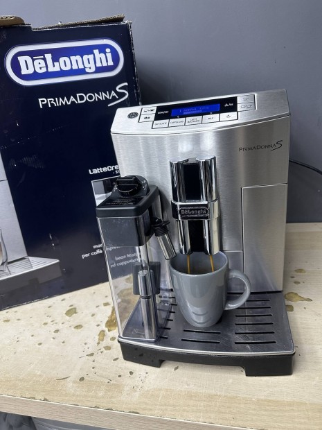 "Szp" Dobozos Delonghi Primadonna S