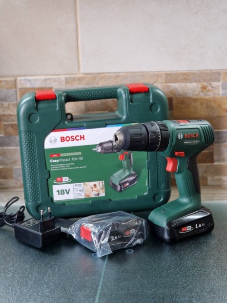 (j) +2db Akksival, Bosch Easy Impact 18V-40, tvefr-csavaroz