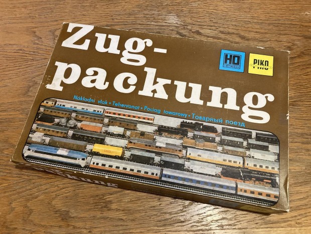 "Zug-Packung" Piko H0 villanyvast tehervonat terepasztal szet