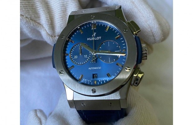 !!!Új ÁR !!! Hublot Classic Fusion Titanium Blue 42 full set, új!