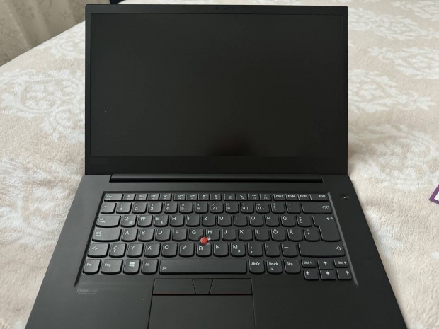 (feljtott) Lenovo Thinkpad P1 (i7, 32GB, nvidia, 512GB) laptop