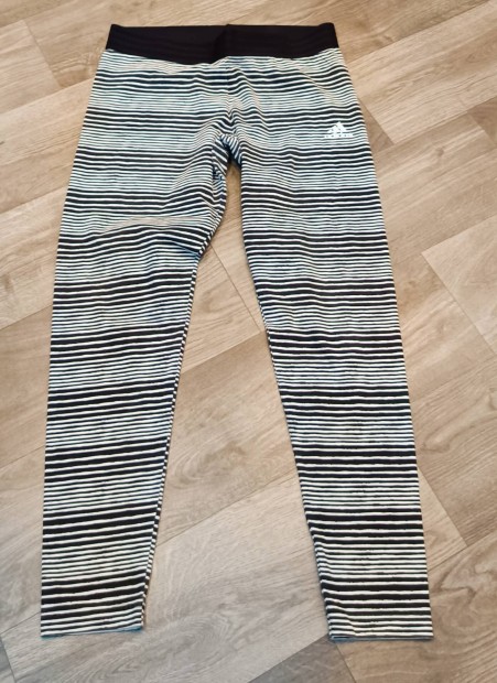 adidas ni leggings. l 