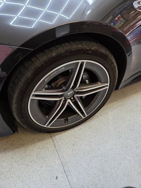 amg gt felni gyári mercedes alufelni