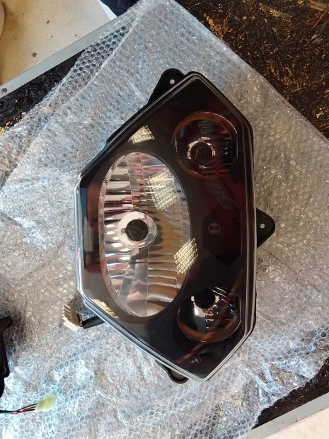 aprilia RSV alkatr�szek Mille Tuono 