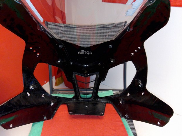aprilia RSV fejidom 