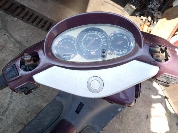 aprilia leonardo 125 4t