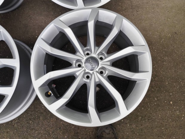 audi a3 8p 8v a4 B8 b9 a6 4g 4k gyri alufelni 5x112 18"