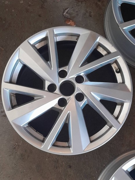 audi a4 a6 a8 seat Skoda Volkswagen Mercedes r17 5x112 felni alufelni