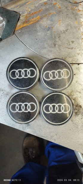 audi fekete kupak szett