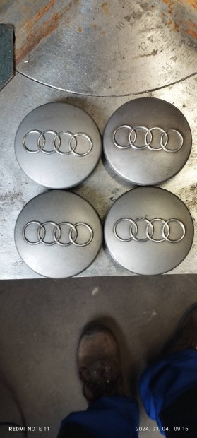 audi gyári alufelni kupak szett