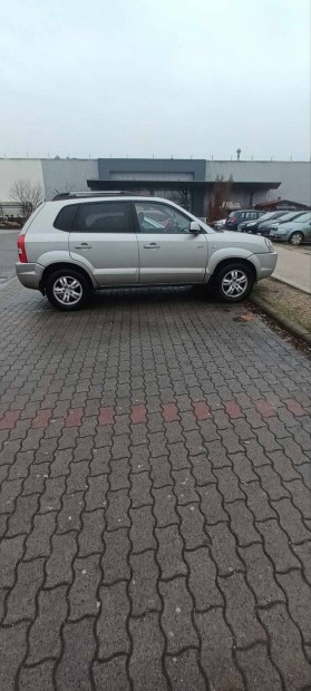 auto elad j llapotban 