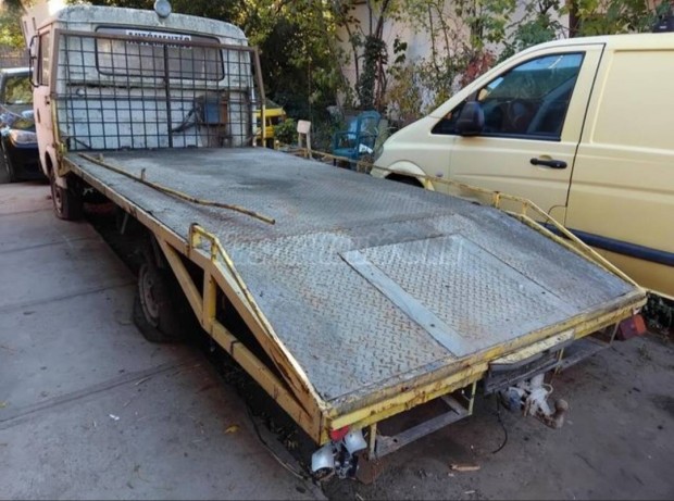 aut�ment� j�rm� sz�ll�t� fel�p�tm�ny