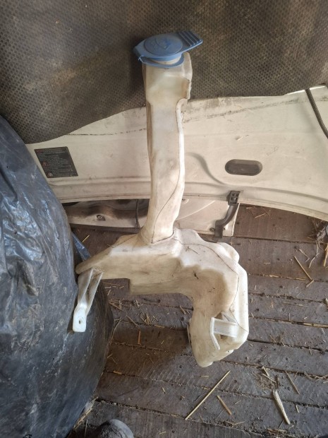 b5.5 passat ablaktrl folyadk tartly