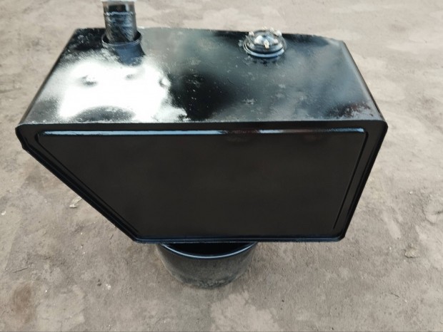 barkas b 1000 zemanyag tank elad 