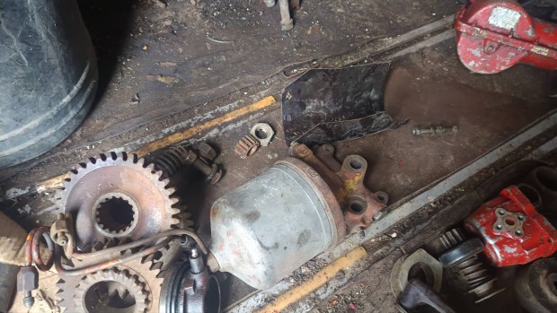 b�kebeli MTZ alkatr�szek