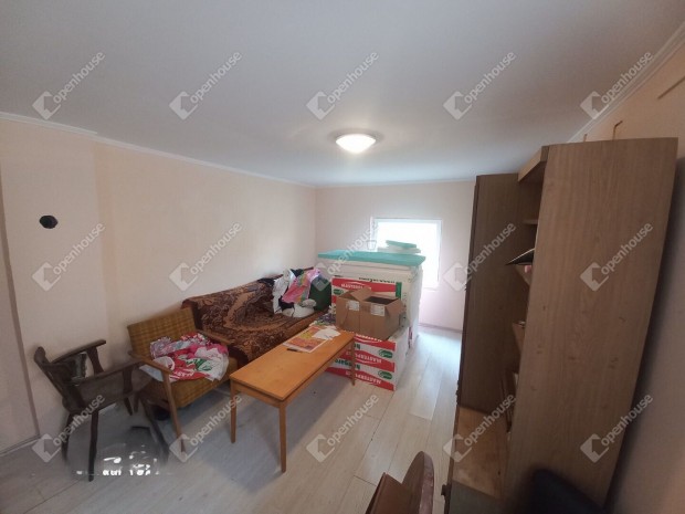 belv�rosk�zeli csal�di h�z