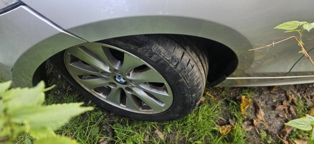 bmw 1 es bontott alkatreszek 