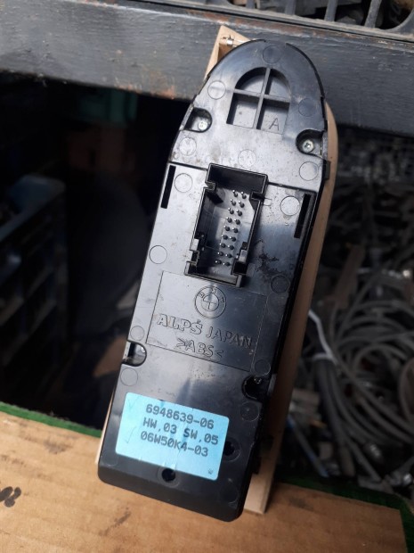 bmw E90 bal első ablakemelő kapcsoló 6948639